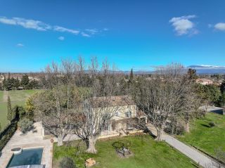 house 9 Rooms for sale on PERNES LES FONTAINES (84210)