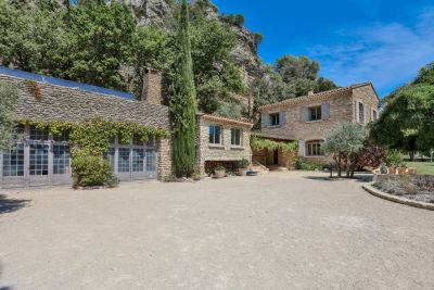 Vente Maison Le Beaucet 12&nbsp;Pièces 300&nbsp;m²