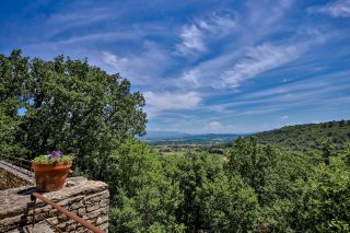 maison 15 Pièces en vente sur GORDES (84220)