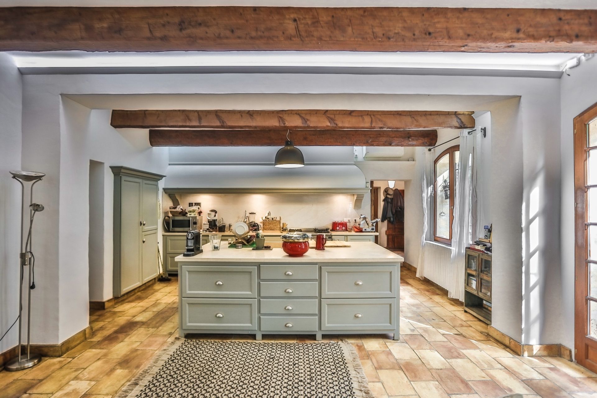 maison 15 Pièces en vente sur CHATEAUNEUF DU PAPE (84230)