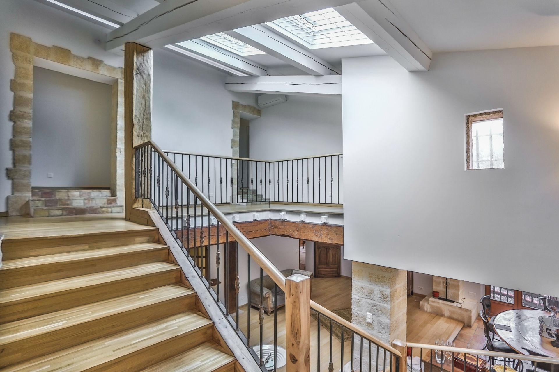 maison 15 Pièces en vente sur CHATEAUNEUF DU PAPE (84230)