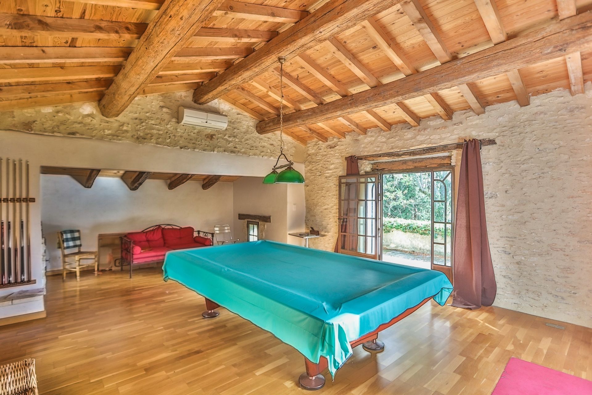 maison 15 Pièces en vente sur CHATEAUNEUF DU PAPE (84230)