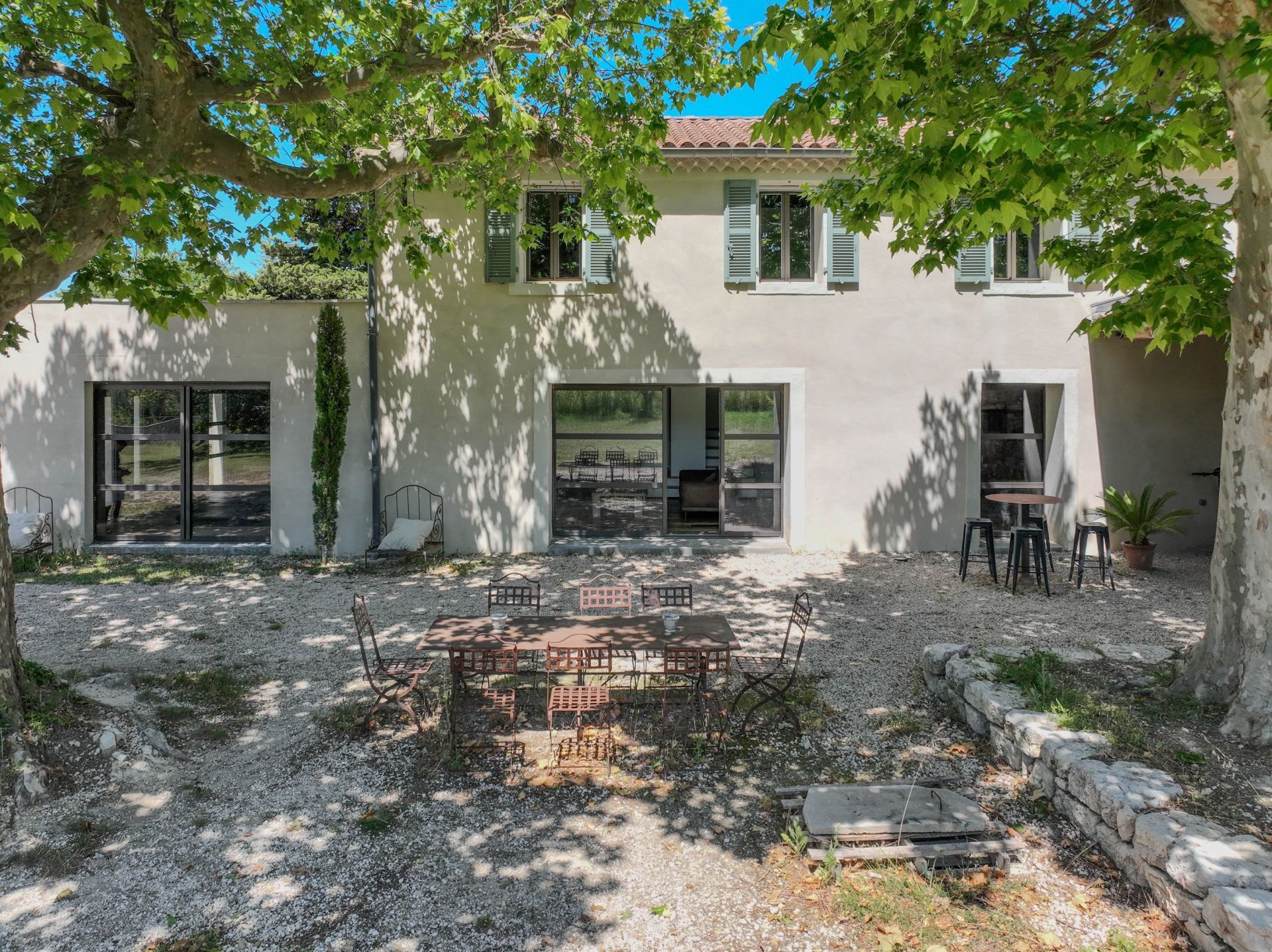 maison 7 Pièces en vente sur L ISLE SUR LA SORGUE (84800)