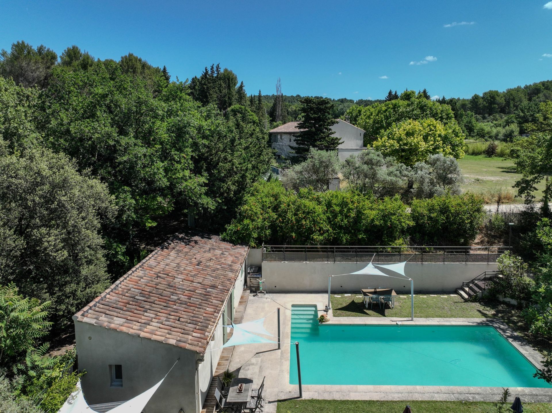 maison 7 Pièces en vente sur L ISLE SUR LA SORGUE (84800)