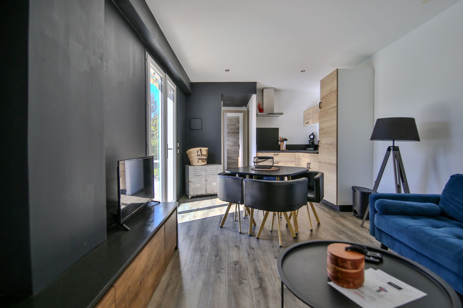 maison 7 Pièces en vente sur L ISLE SUR LA SORGUE (84800)