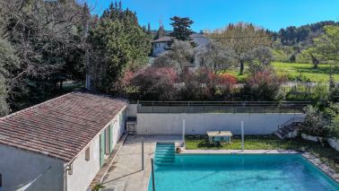 maison 7 Pièces en vente sur L ISLE SUR LA SORGUE (84800)