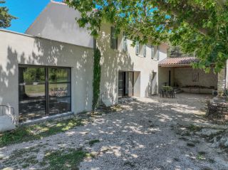 maison 7 Pièces en vente sur L ISLE SUR LA SORGUE (84800)