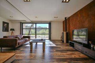 maison 7 Pièces en vente sur L ISLE SUR LA SORGUE (84800)