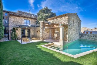 maison 6 Pièces en vente sur GOULT (84220)