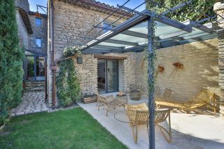 maison 6 Pièces en vente sur GOULT (84220)