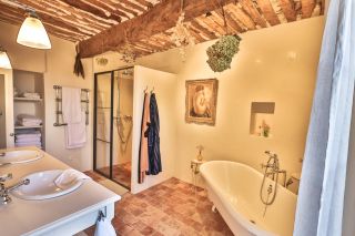 maison 6 Pièces en vente sur GOULT (84220)