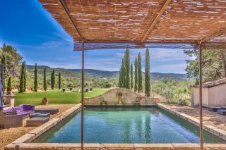 property 15 Rooms for sale on BONNIEUX (84480)