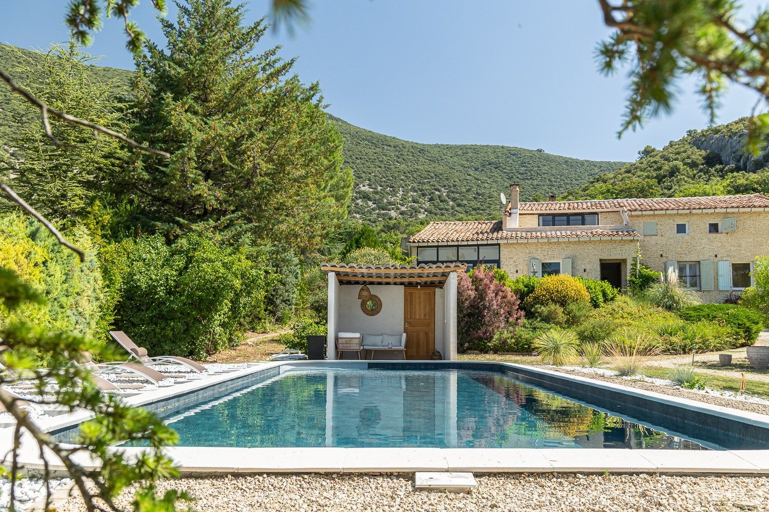 maison 10 Pièces en vente sur RUSTREL (84400)