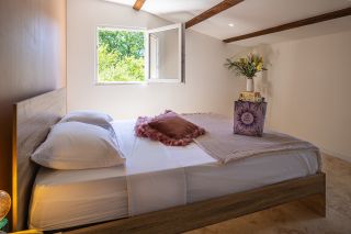maison 10 Pièces en vente sur RUSTREL (84400)