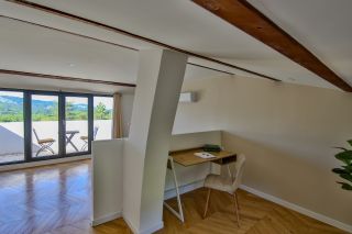 house 10 Rooms for sale on RUSTREL (84400)