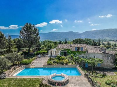 Vente Maison Oppède 10&nbsp;Pièces 350&nbsp;m²