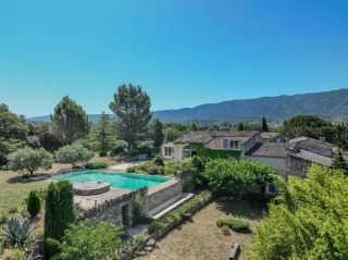 maison 10 Pièces en vente sur OPPEDE (84580)