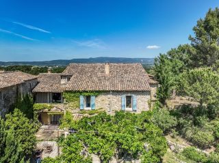 maison 10 Pièces en vente sur OPPEDE (84580)