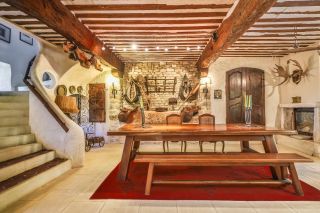 maison 10 Pièces en vente sur OPPEDE (84580)