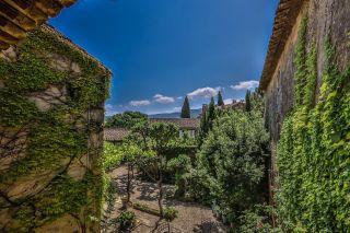 maison 10 Pièces en vente sur OPPEDE (84580)