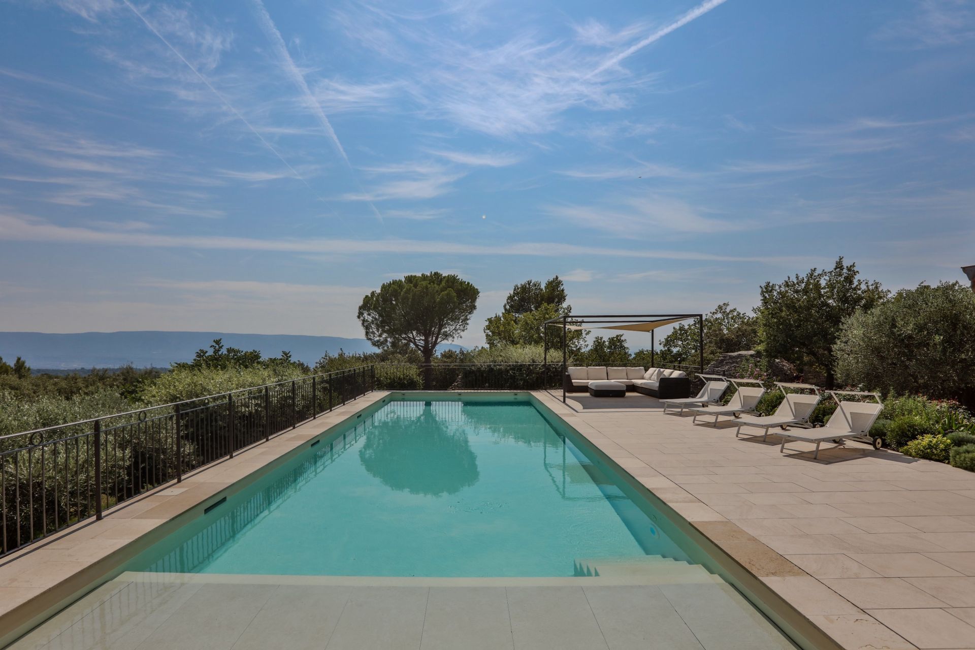 maison 10 Pièces en vente sur GORDES (84220)