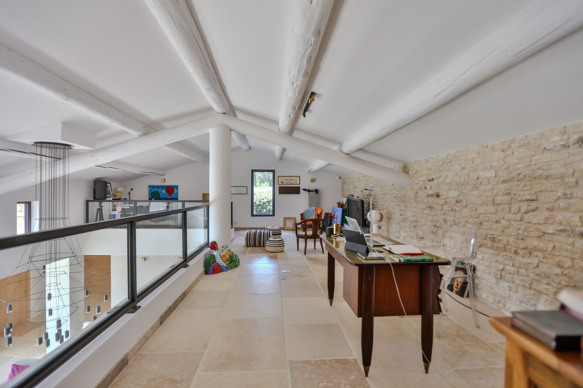 maison 10 Pièces en vente sur GORDES (84220)