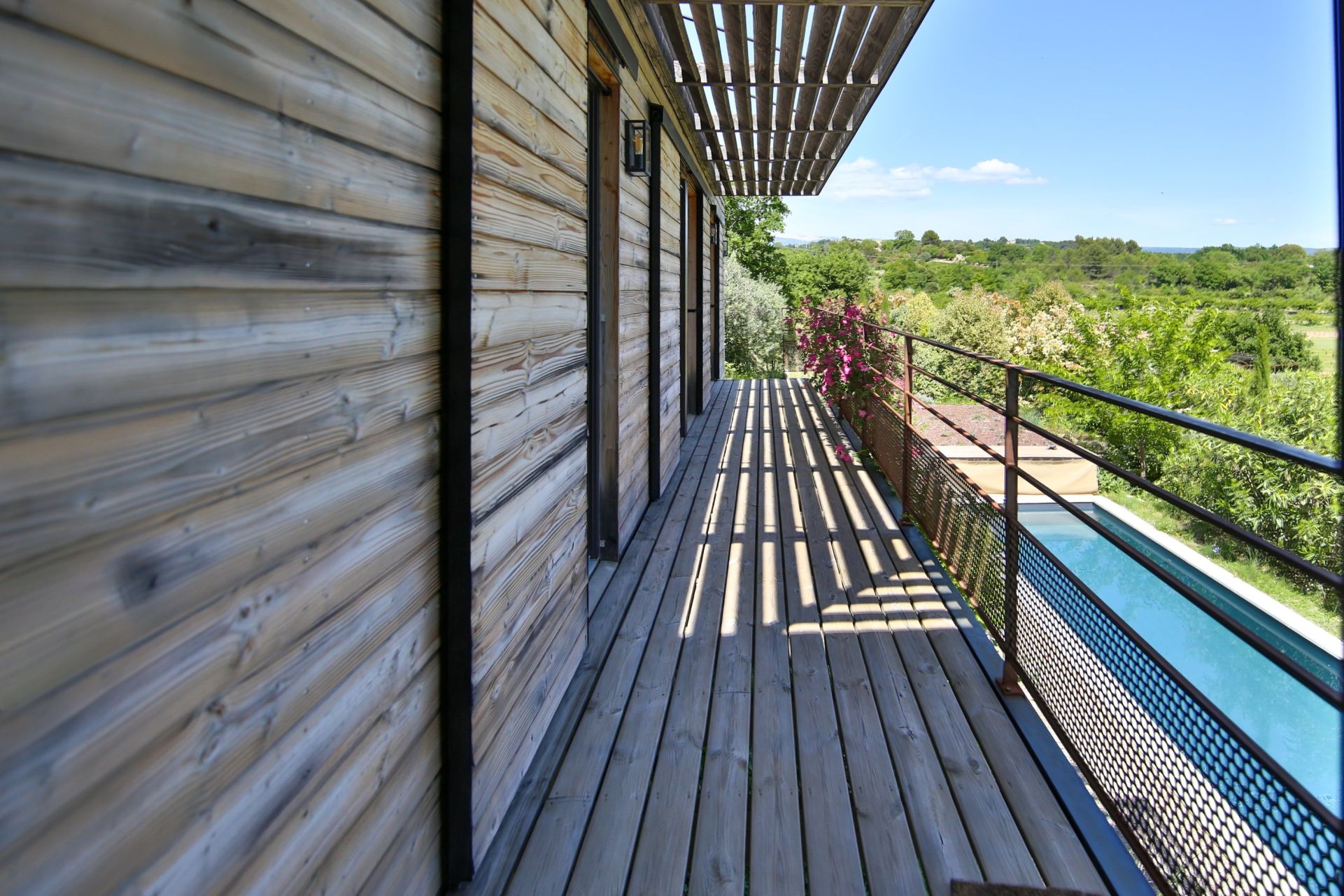 maison 9 Pièces en vente sur MALEMORT DU COMTAT (84570)
