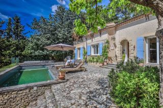house 6 Rooms for sale on FONTAINE DE VAUCLUSE (84800)