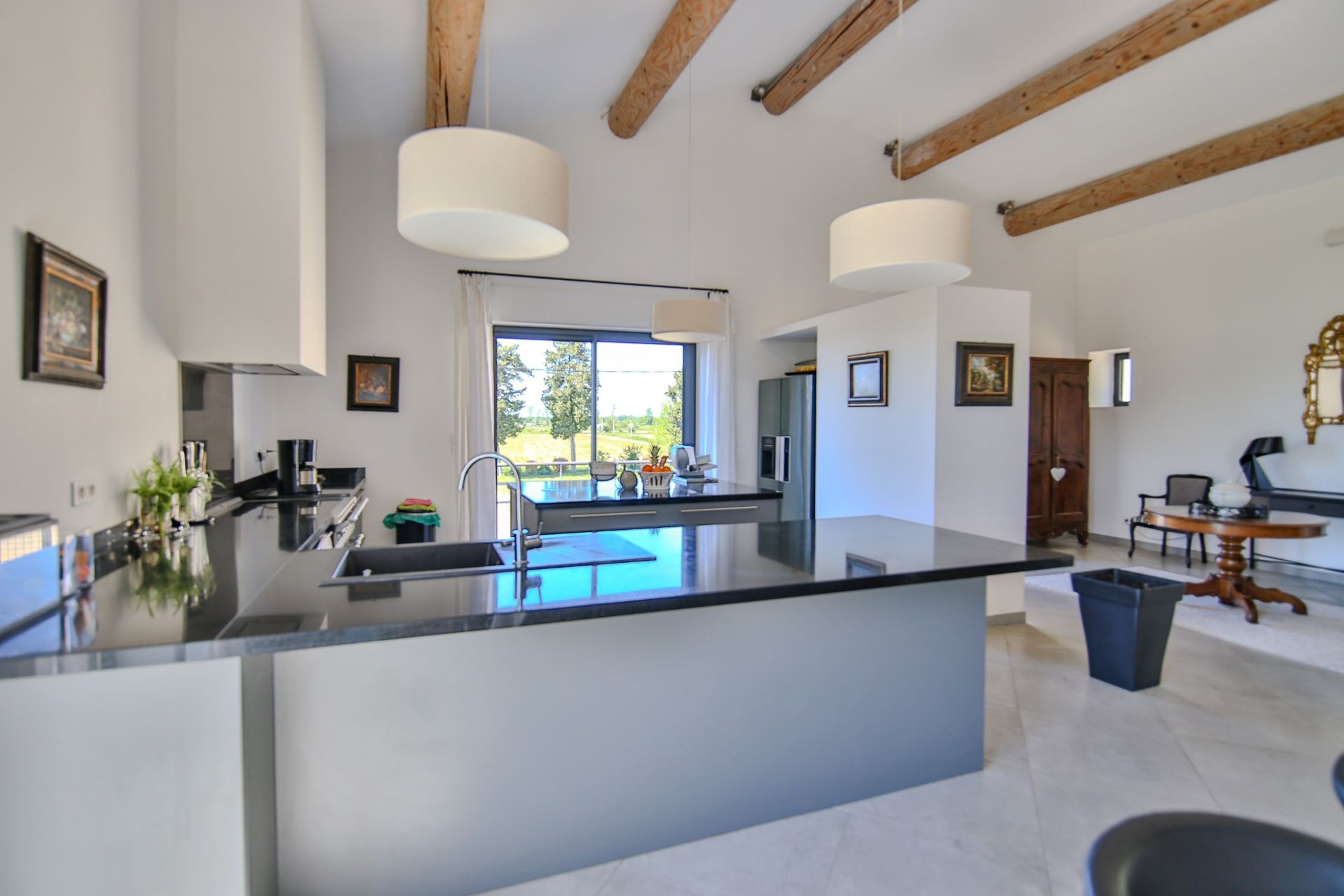 maison 24 Pièces en vente sur MONTEUX (84170)