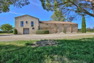 maison 24 Pièces en vente sur MONTEUX (84170)