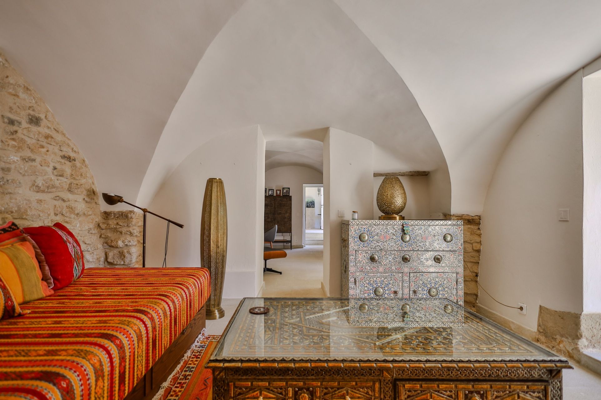 maison 15 Pièces en vente sur GORDES (84220)