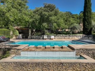 maison 15 Pièces en vente sur GORDES (84220)