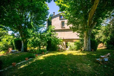 Vente Maison Reillanne 18&nbsp;Pièces 480&nbsp;m²