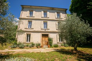 maison 18 Pièces en vente sur REILLANNE (04110)