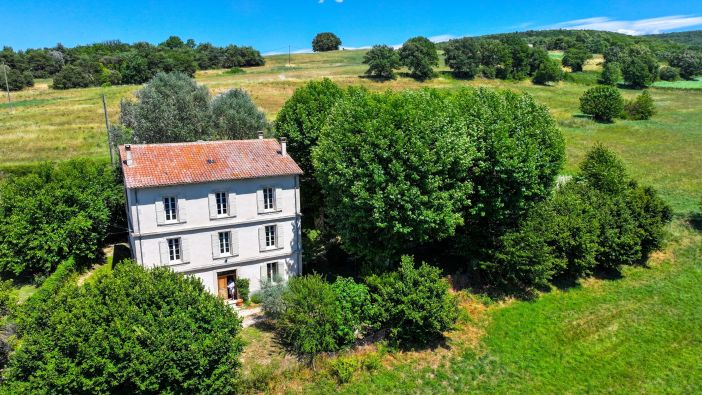 Vente Maison Reillanne 18&nbsp;Pièces 480&nbsp;m²