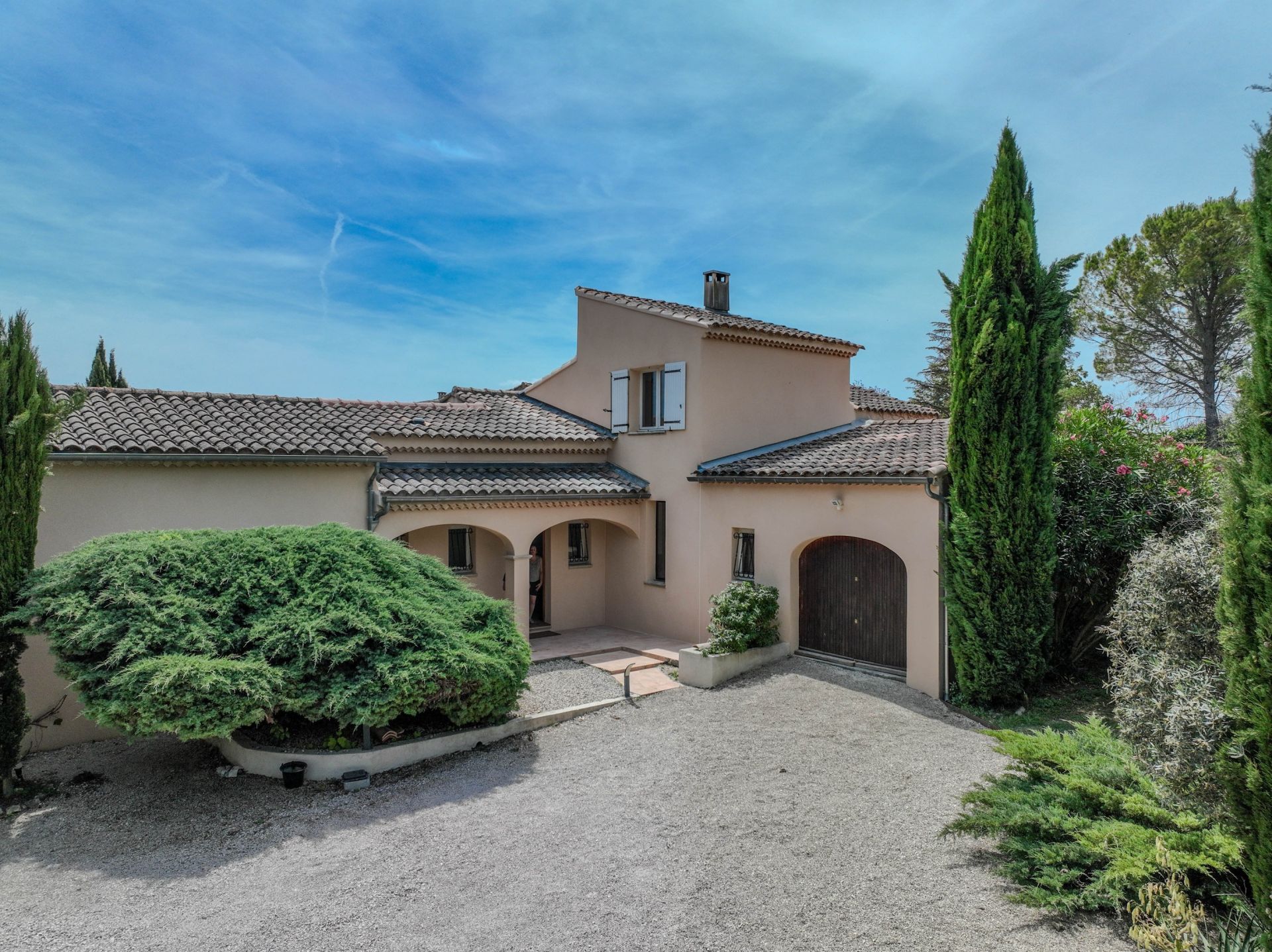maison 6 Pièces en vente sur L ISLE SUR LA SORGUE (84800)