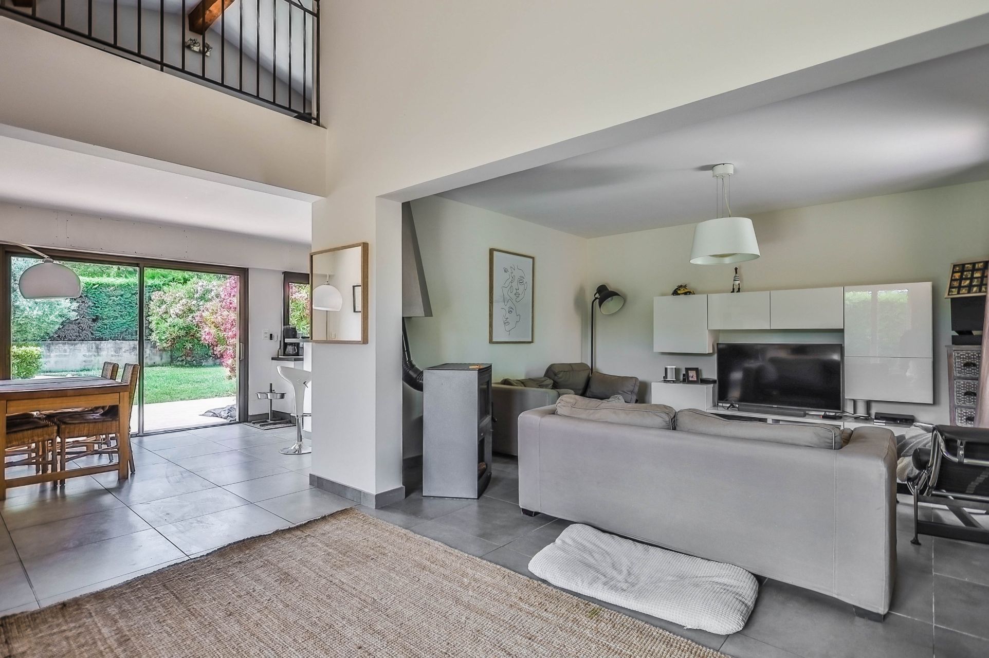 maison 6 Pièces en vente sur L ISLE SUR LA SORGUE (84800)