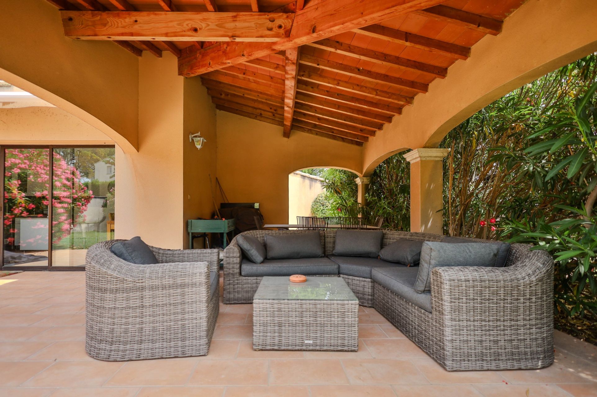 maison 6 Pièces en vente sur L ISLE SUR LA SORGUE (84800)