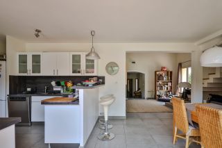 maison 6 Pièces en vente sur L ISLE SUR LA SORGUE (84800)