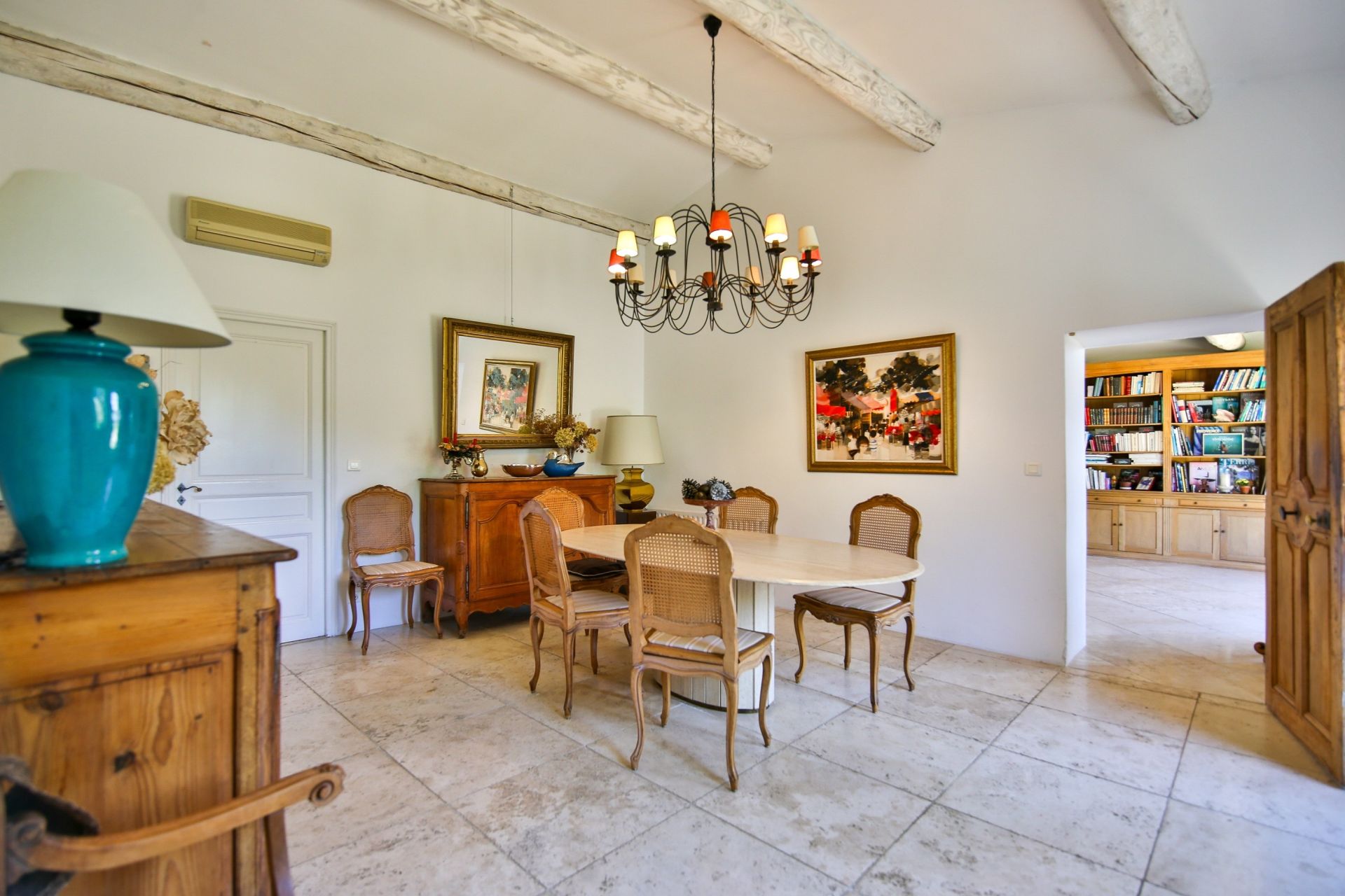 maison 12 Pièces en vente sur CUCURON (84160)