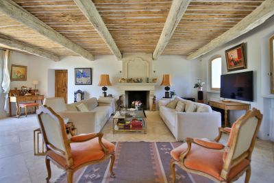 Vente Maison Cucuron 12&nbsp;Pièces 331&nbsp;m²