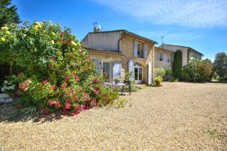 maison 12 Pièces en vente sur CUCURON (84160)
