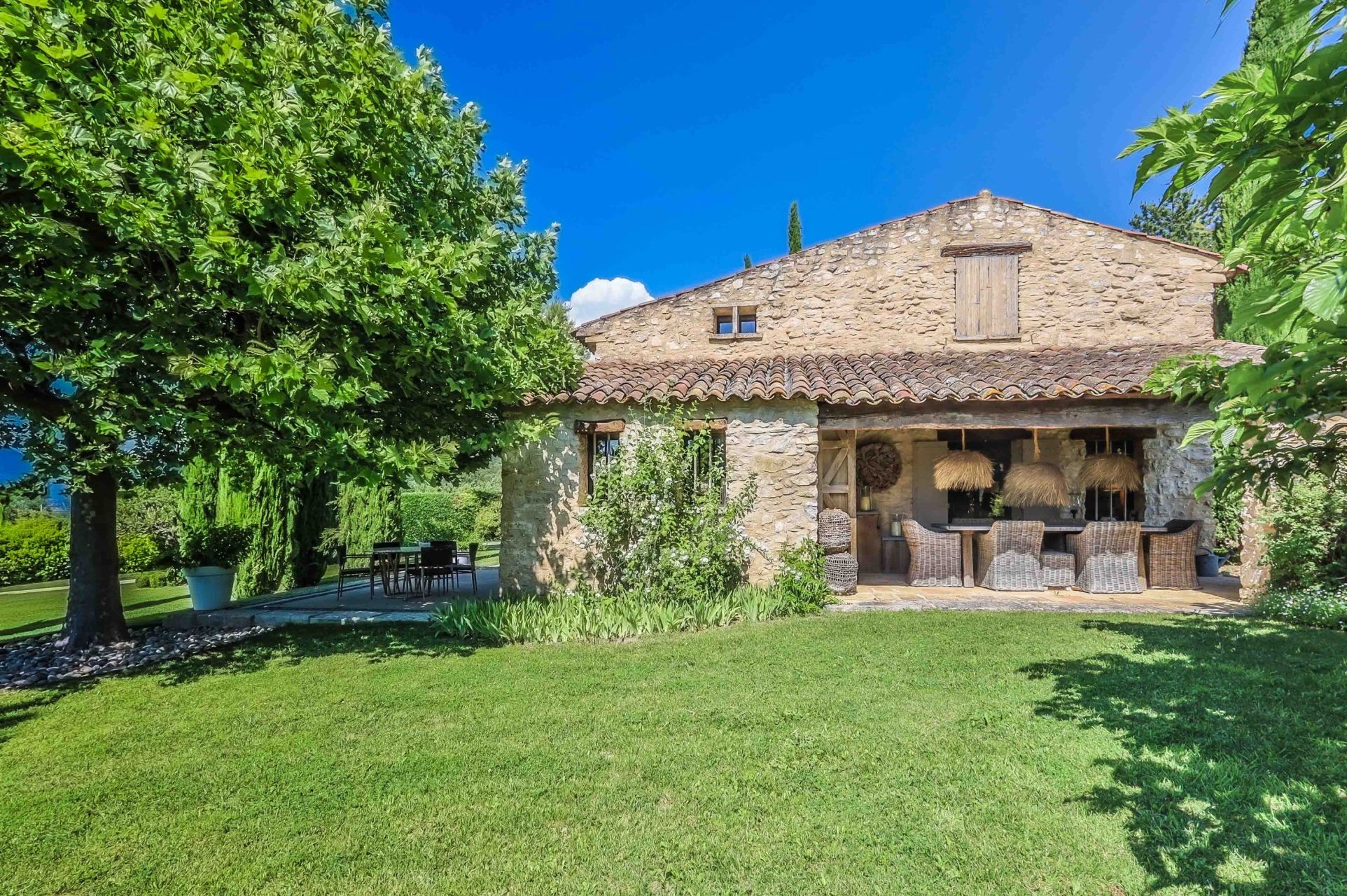 maison 6 Pièces en vente sur APT (84400)