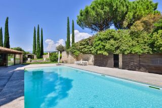 maison 6 Pièces en vente sur APT (84400)