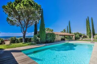maison 6 Pièces en vente sur APT (84400)