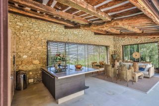 maison 6 Pièces en vente sur APT (84400)