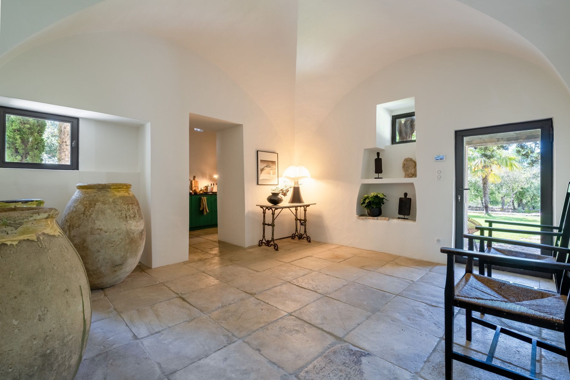 house 7 Rooms for sale on GORDES (84220)