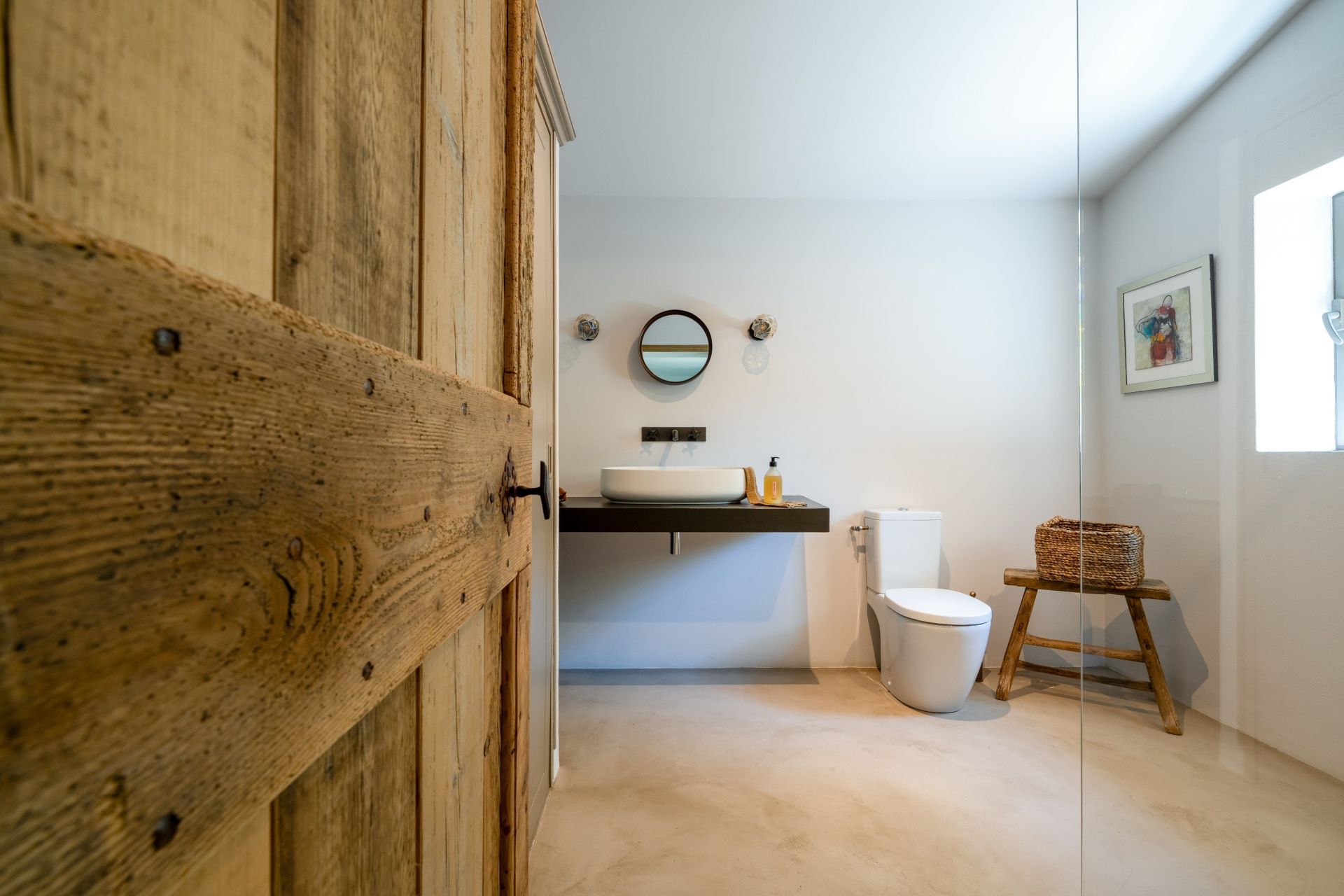 house 7 Rooms for sale on GORDES (84220)