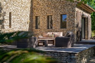 house 7 Rooms for sale on GORDES (84220)