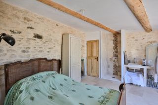 maison 5 Pièces en vente sur GORDES (84220)